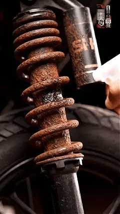 2026 New Year✨Multifunctional Metal Rust Remover Spray