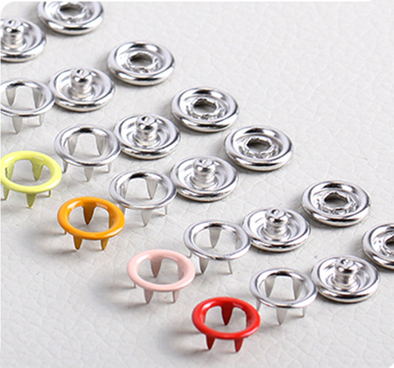 Sewing Kit with 100PCS Metal Buttons – Sewing-Free Claw Buckle Tool